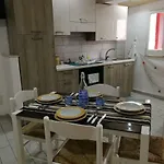 A Due Passi Dal Mare Appartamento *